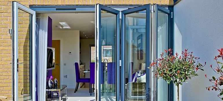 Bifold Door Repairs Near Me in Miramar, FL